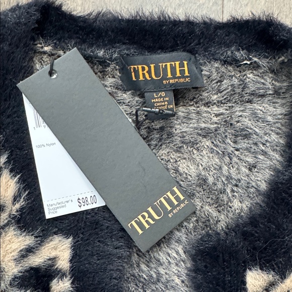 NWT Truth Black and Cream Houndstooth Sweater - Picture 2 of 5